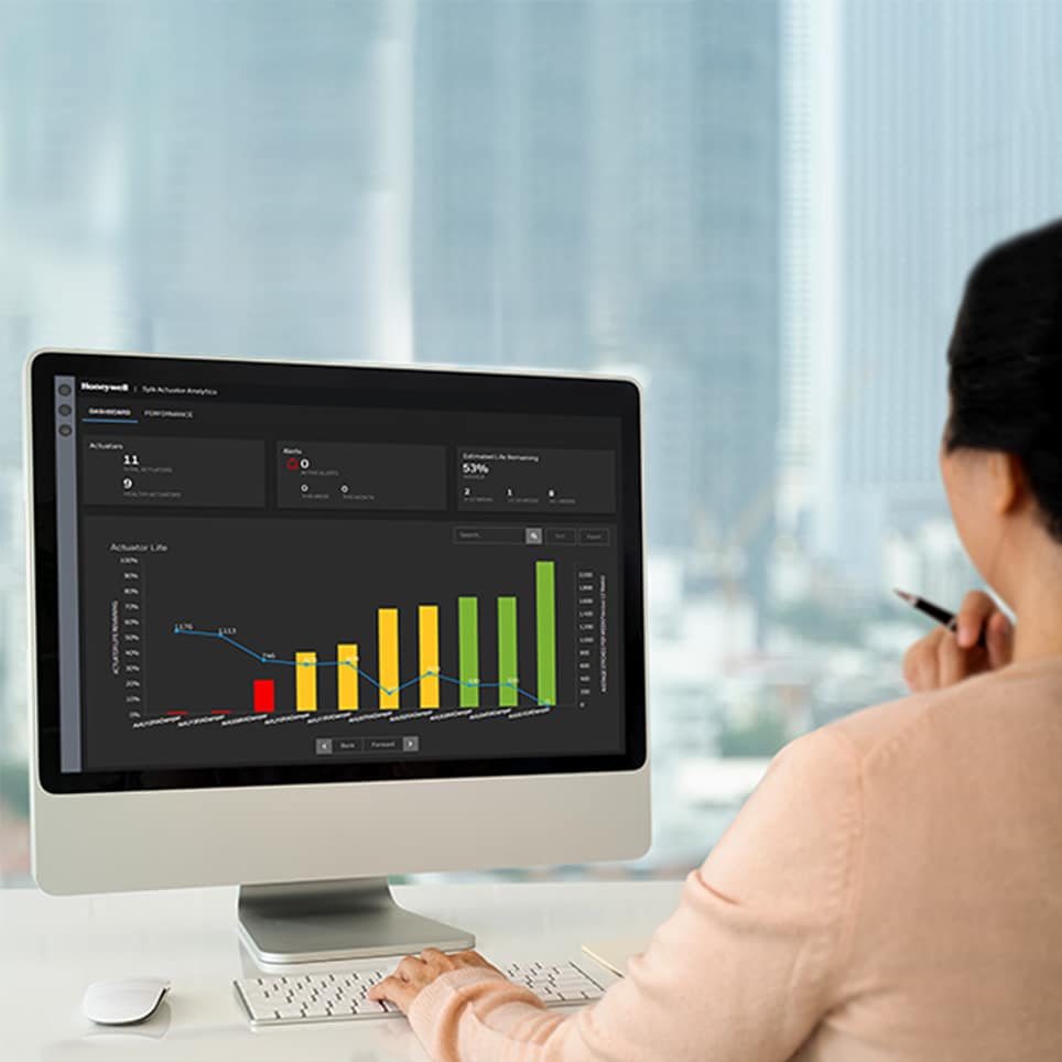 HBT-BMS-SylkActuatorAnalytics-Page-Hero-2880x1440-Overlay.jpg