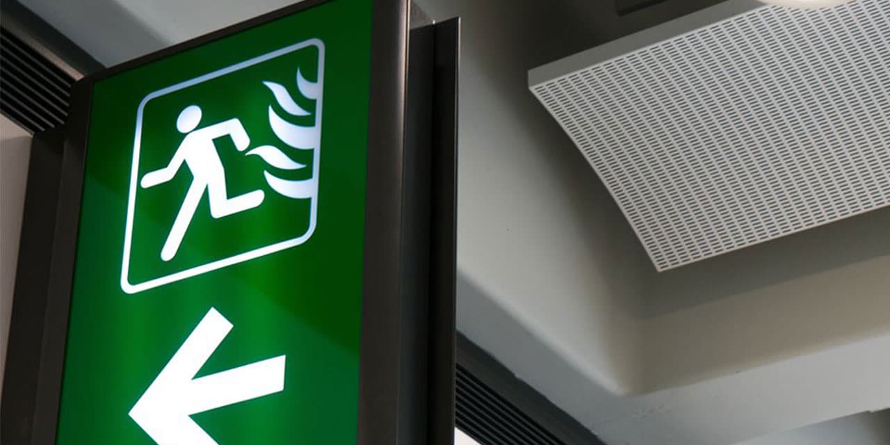 Fire escape route sign 
