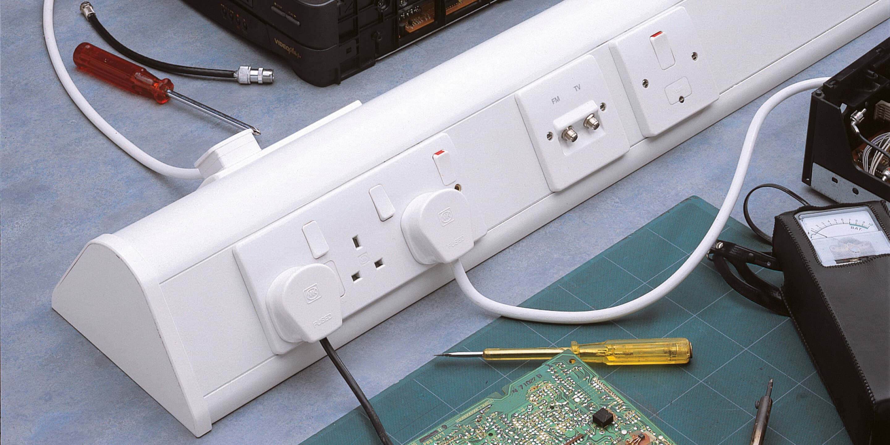 Pinnacle sockets in use