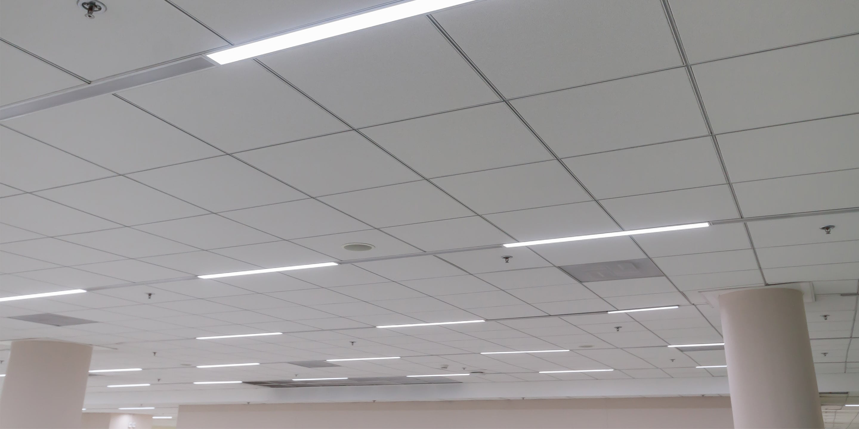 Ceiling lighting