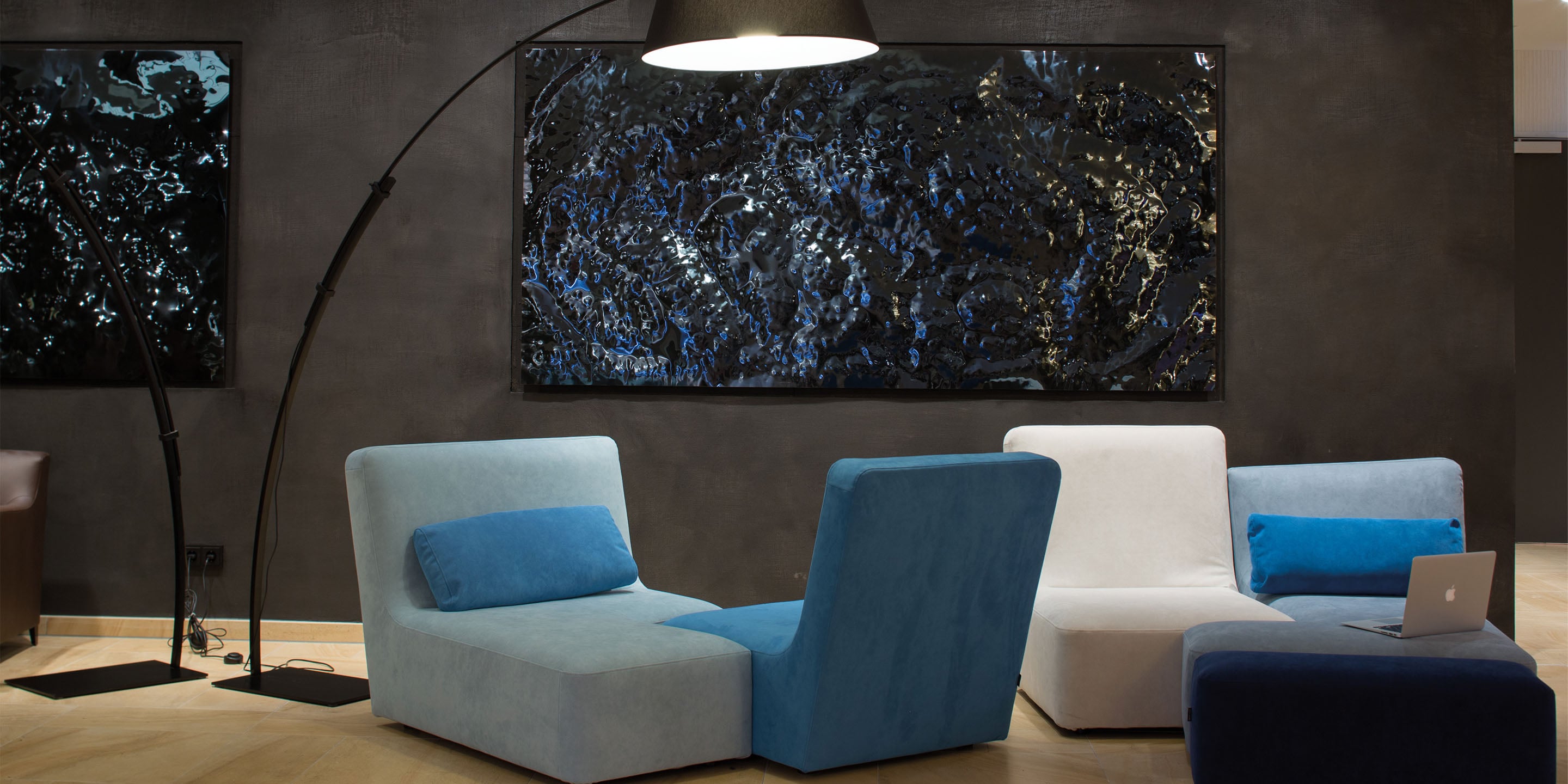centraline-hotel-lobby-2880x1440.jpg