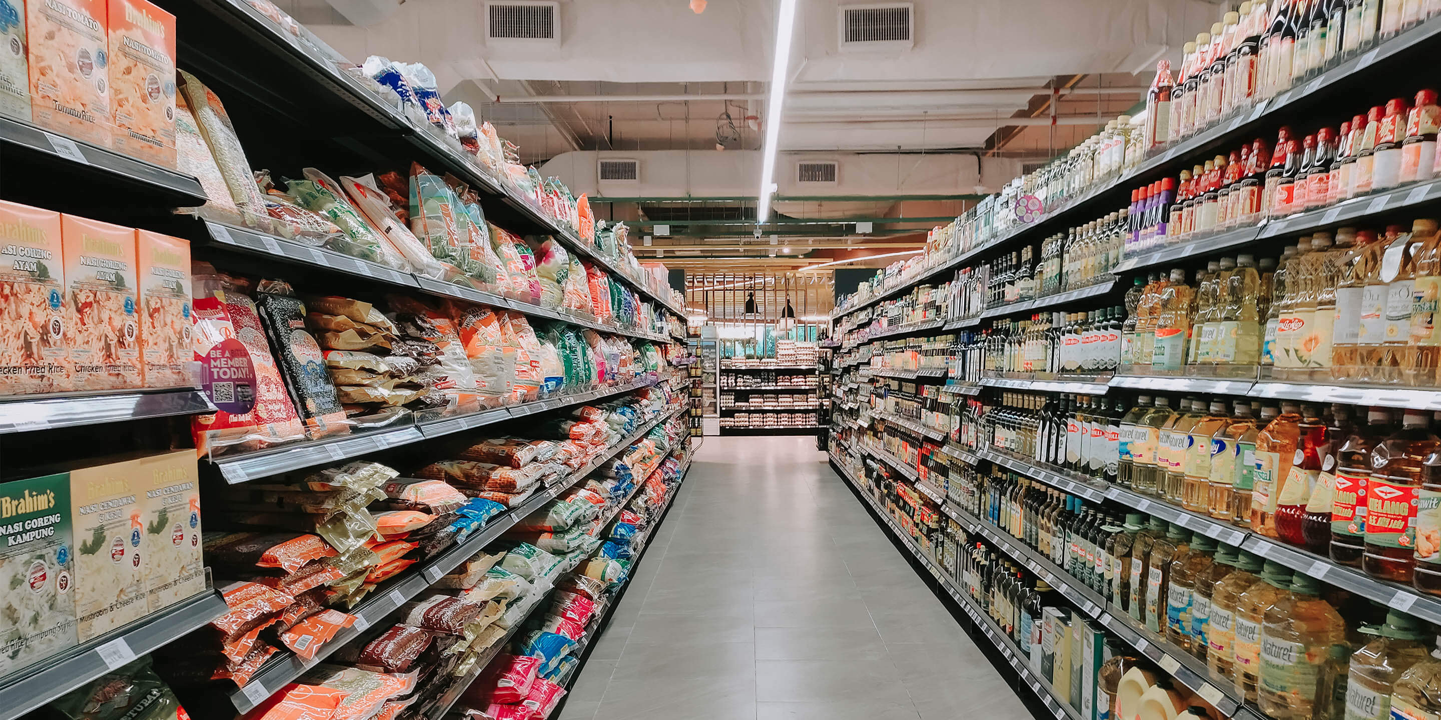 Supermarket aisle